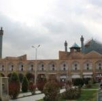 میدان-امام-اصفهان-650x320-3-300x148